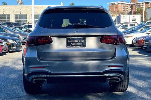Mojave Silver Metallic 2022 Mercedes-Benz GLC 300 4MATIC