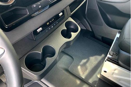 2025 Mercedes-Benz Sprinter 2500 High Roof
