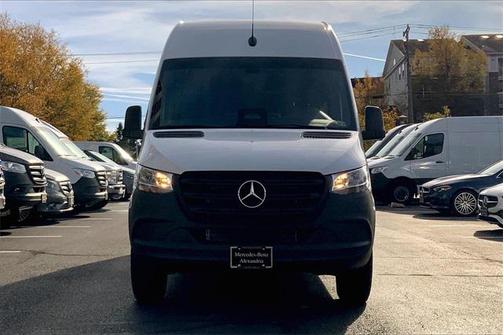 2025 Mercedes-Benz Sprinter 2500 High Roof