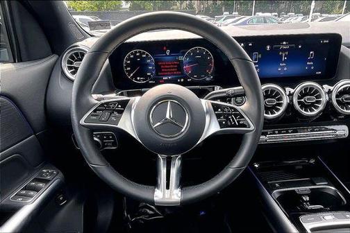 Night Black 2026 Mercedes-Benz GLA 250 4MATIC