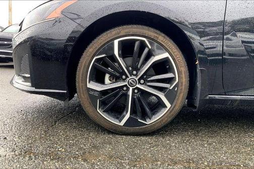 Super Black Clearcoat 2023 Nissan Altima SR Intelligent AWD