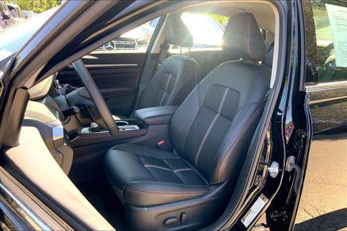 Super Black Clearcoat 2023 Nissan Altima SR Intelligent AWD