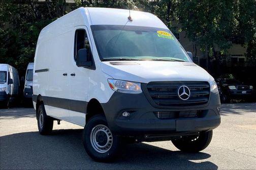 2024 Mercedes-Benz Sprinter 2500 4MATIC