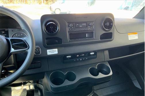 2024 Mercedes-Benz Sprinter 2500 4MATIC