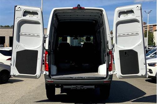 2024 Mercedes-Benz Sprinter 2500 4MATIC