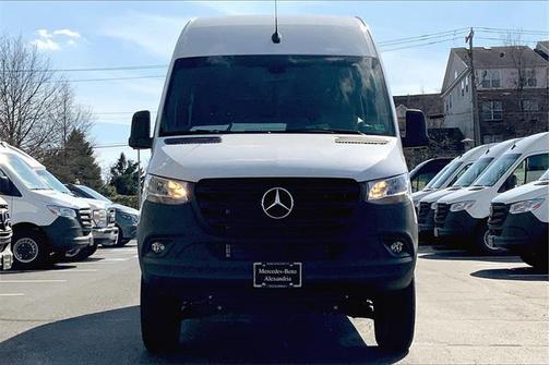 2024 Mercedes-Benz Sprinter 2500 4MATIC