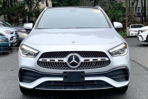 Iridium Silver Metallic 2023 Mercedes-Benz GLA 250 4MATIC