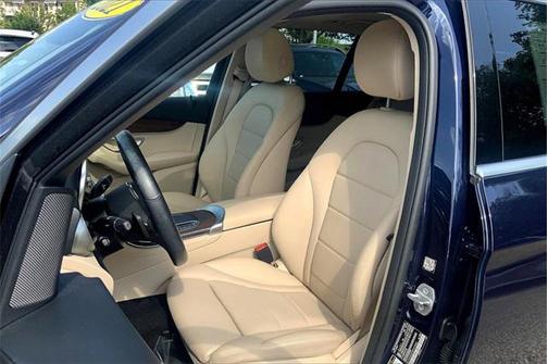 2021 Mercedes-Benz GLC 300 4MATIC