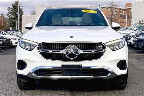 2025 Mercedes-Benz GLC 300 4MATIC