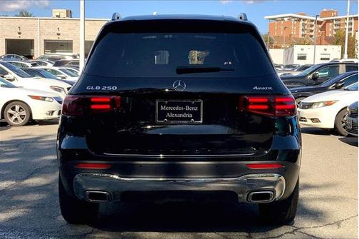 2024 Mercedes-Benz GLB 250 4MATIC