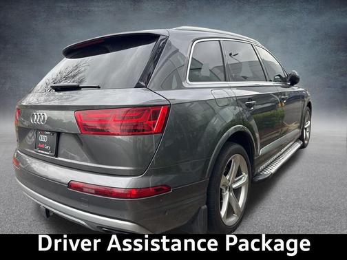 2019 Audi Q7 55 Prestige