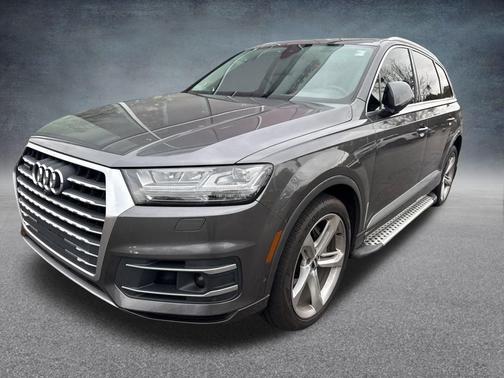 2019 Audi Q7 55 Prestige