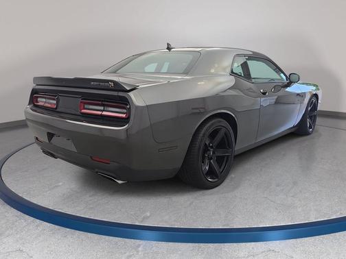 Granite Pearlcoat 2023 Dodge Challenger R/T Scat Pack