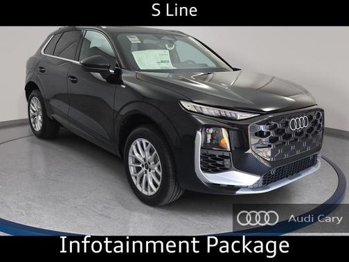 Mythos Black Metallic 2026 Audi Q3 TFSI quattro S tronic