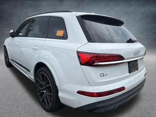 Carrara White 2021 Audi Q7 55 Prestige