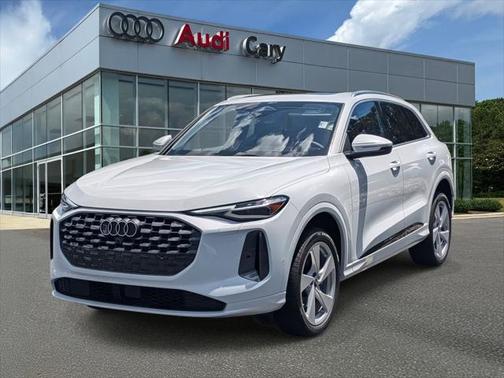 2025 Audi Q5 Premium Plus