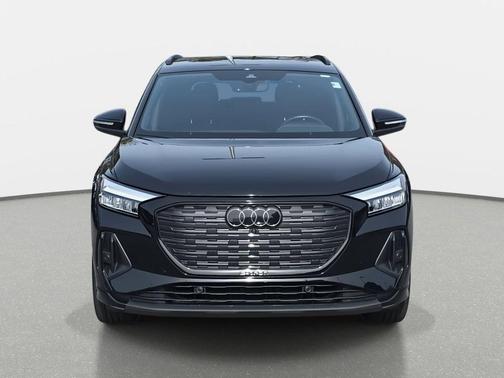 2024 Audi Q4 e-tron Premium Plus 55 quattro