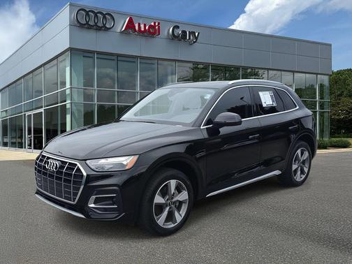 2023 Audi Q5 40 Premium Plus
