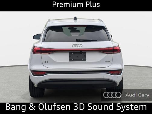2025 Audi Q6 e-tron Premium Plus quattro