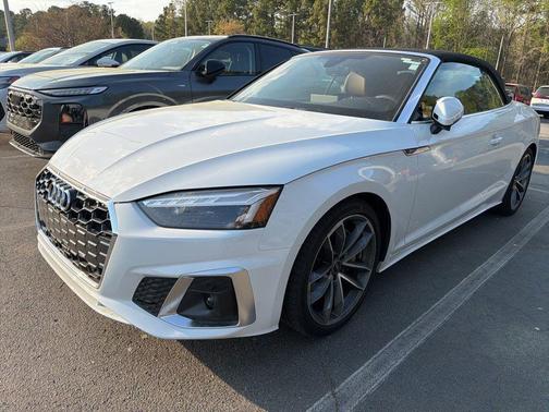 Glacier White Metallic/Black Roof 2024 Audi A5 45 S line Premium Plus
