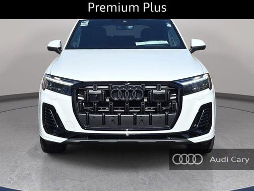 White 2026 Audi Q7 quattro
