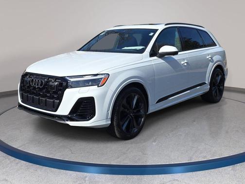White 2026 Audi Q7 quattro