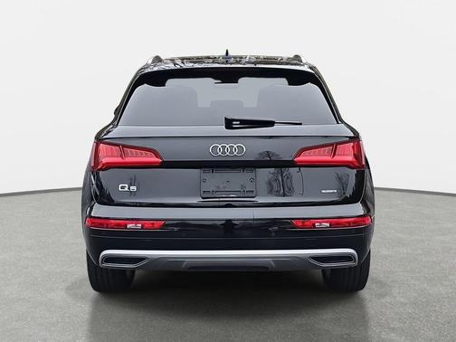 2019 Audi Q5 2.0T Premium Plus
