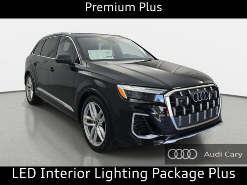 2025 Audi Q7 55 Premium Plus