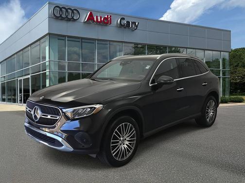 2025 Mercedes-Benz GLC 300 4MATIC