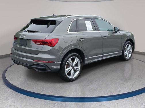 Chronos Gray Metallic 2023 Audi Q3 45 S line Premium Plus