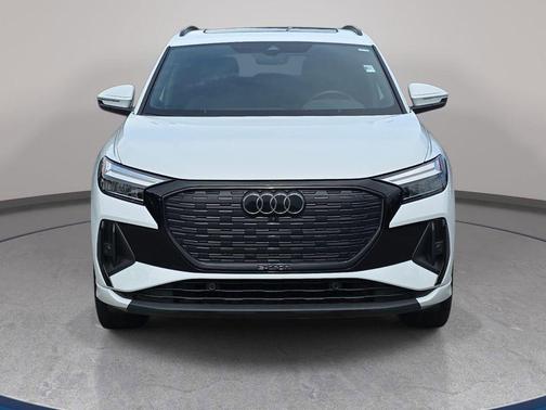 Glacier White Metallic 2023 Audi Q4 e-tron Premium Plus 50 quattro