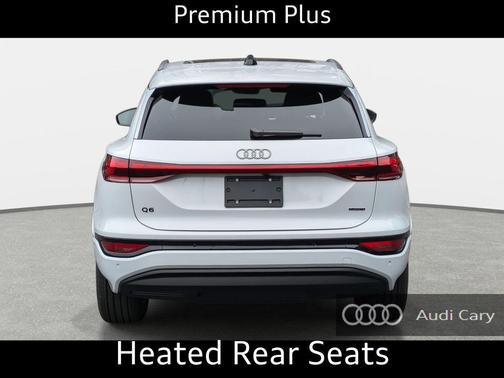 2025 Audi Q6 e-tron Premium Plus quattro