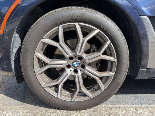 Tanzanite Blue II Metallic 2022 BMW X7 xDrive40i