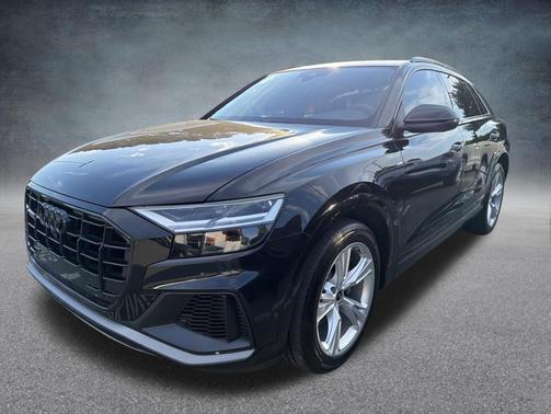 Orca Black Metallic 2021 Audi Q8 55 Premium Plus