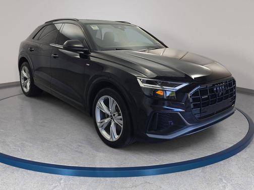 Orca Black Metallic 2021 Audi Q8 55 Premium Plus