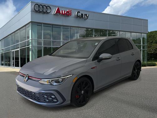 2023 Volkswagen Golf GTI 2.0T SE DSG