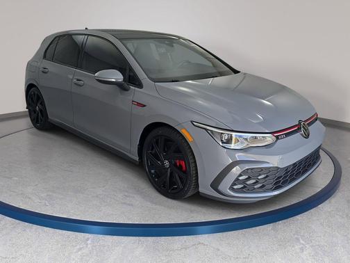 2023 Volkswagen Golf GTI 2.0T SE DSG