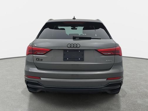2022 Audi Q3 45 S line Premium Plus