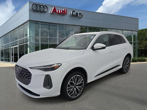 2025 Audi Q5 Premium Plus TFSI quattro S tronic