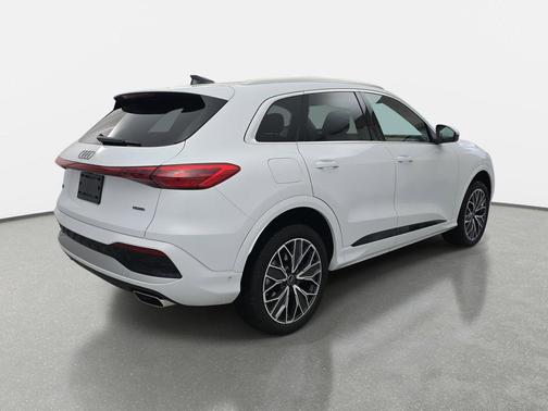 2025 Audi Q5 Premium Plus TFSI quattro S tronic