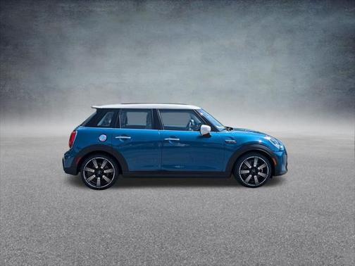 2023 MINI Hardtop Cooper S