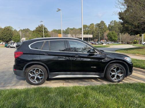 Jet Black 2017 BMW X1 sDrive28i