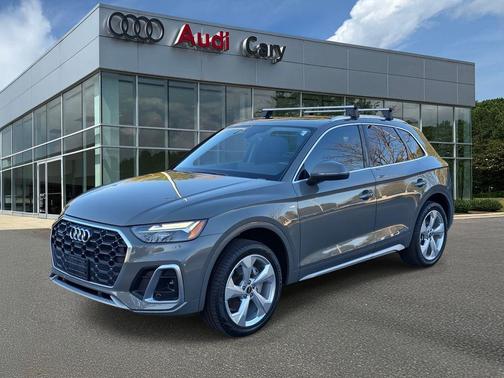 2023 Audi Q5 45 S line Premium Plus