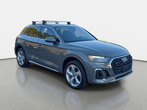 2023 Audi Q5 45 S line Premium Plus