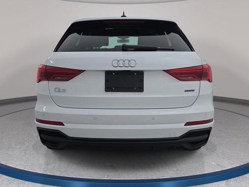 Arkona White 2025 Audi Q3 Premium 45 TFSI S line quattro Tiptronic