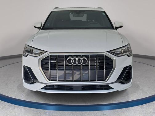 Arkona White 2025 Audi Q3 Premium 45 TFSI S line quattro Tiptronic