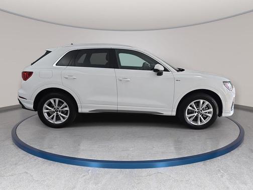 Arkona White 2025 Audi Q3 Premium 45 TFSI S line quattro Tiptronic