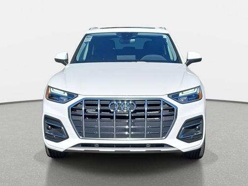 2022 Audi Q5 40 Premium Plus