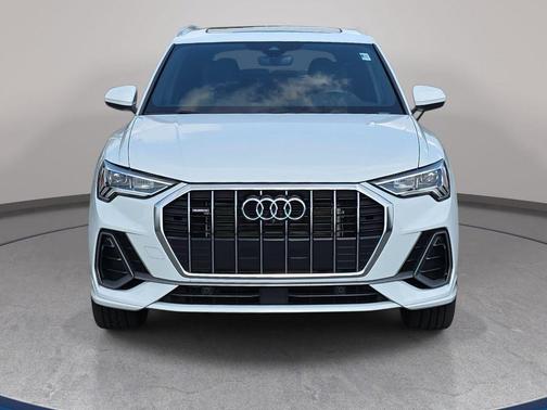 Glacier White Metallic 2022 Audi Q3 45 S line Premium Plus