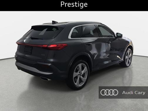2025 Audi Q5 Prestige TFSI quattro S tronic